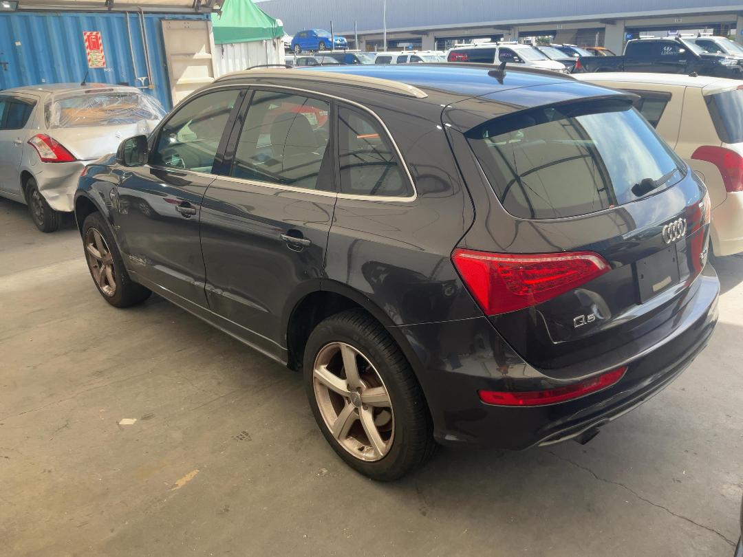 Photo '8' of Audi Q5 2.0T Quattro