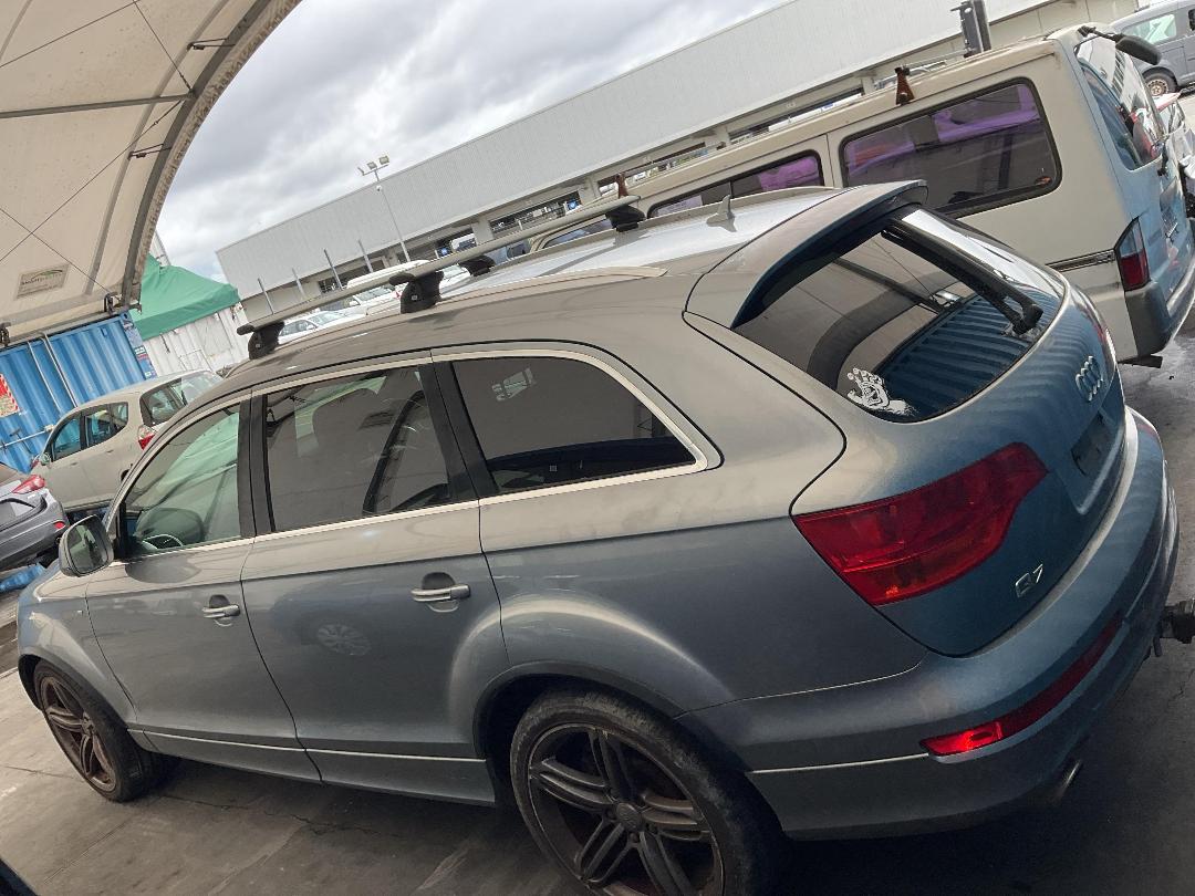 Photo '13' of Audi Q7 TDI Quattro TIP S-Line Photo '13' of Audi Q7 TDI Quattro TIP S-Line