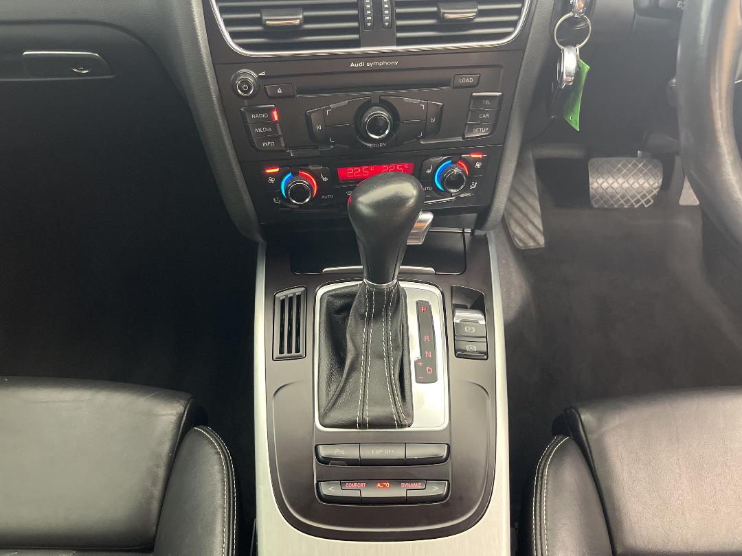 Photo '18' of Audi S4