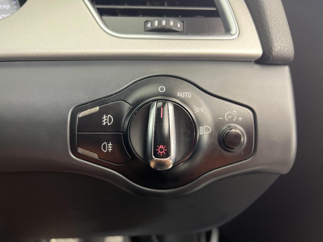 Photo '30' of Audi S4