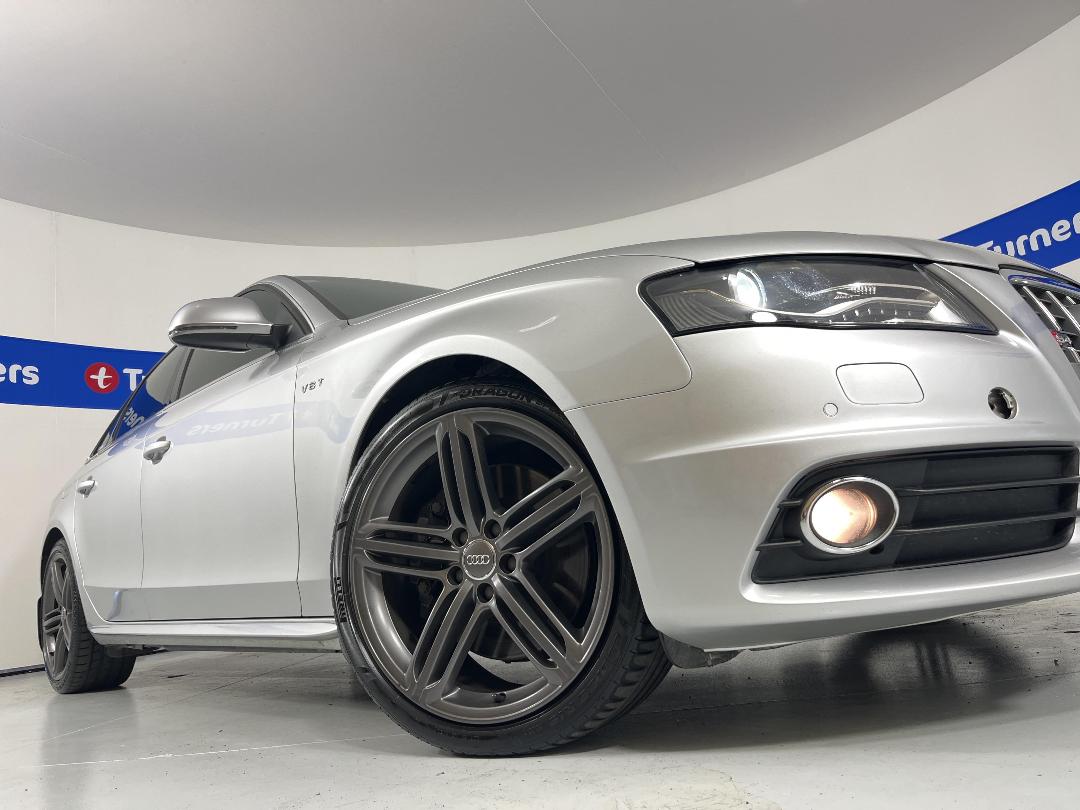 Photo '33' of Audi S4