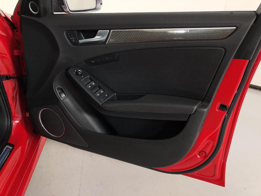 Photo '15' of Audi S4 Photo '15' of Audi S4