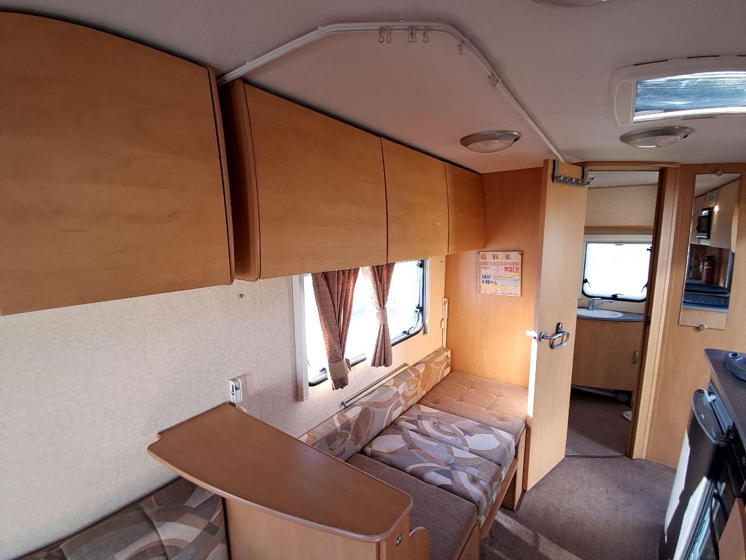 Photo '10' of BAILEY RANGER GT60-4 Caravan - Single