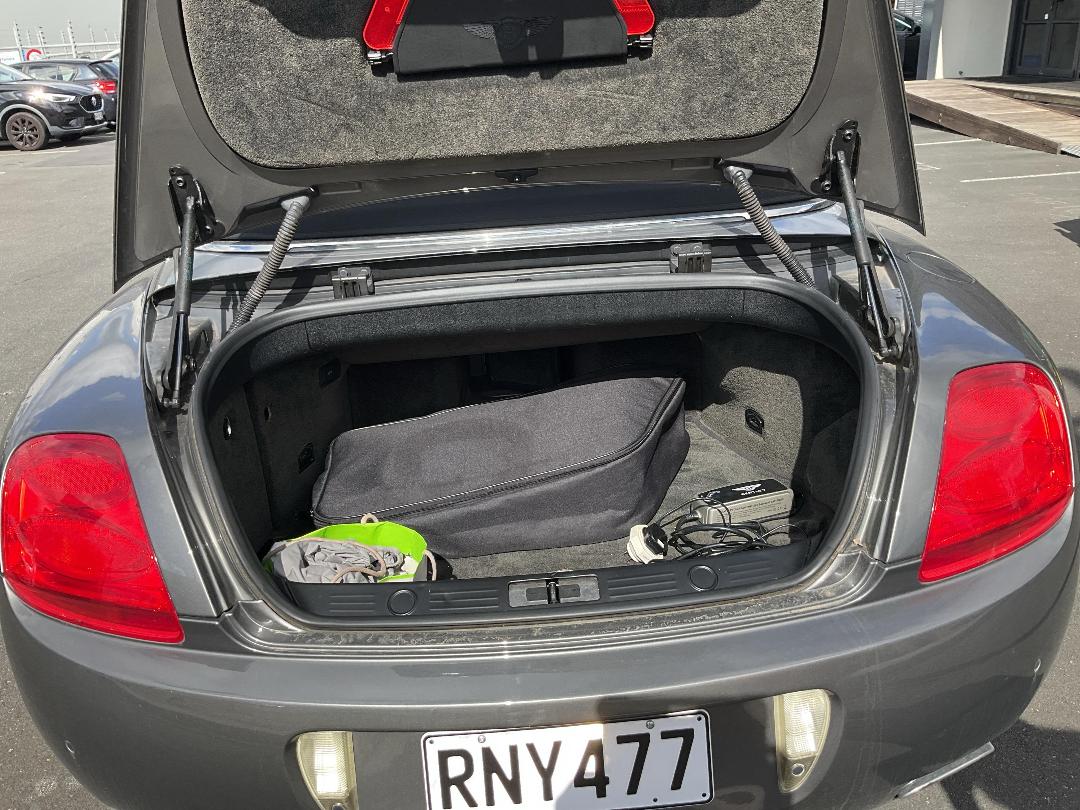 Photo '17' of Bentley Continental GT Convertible