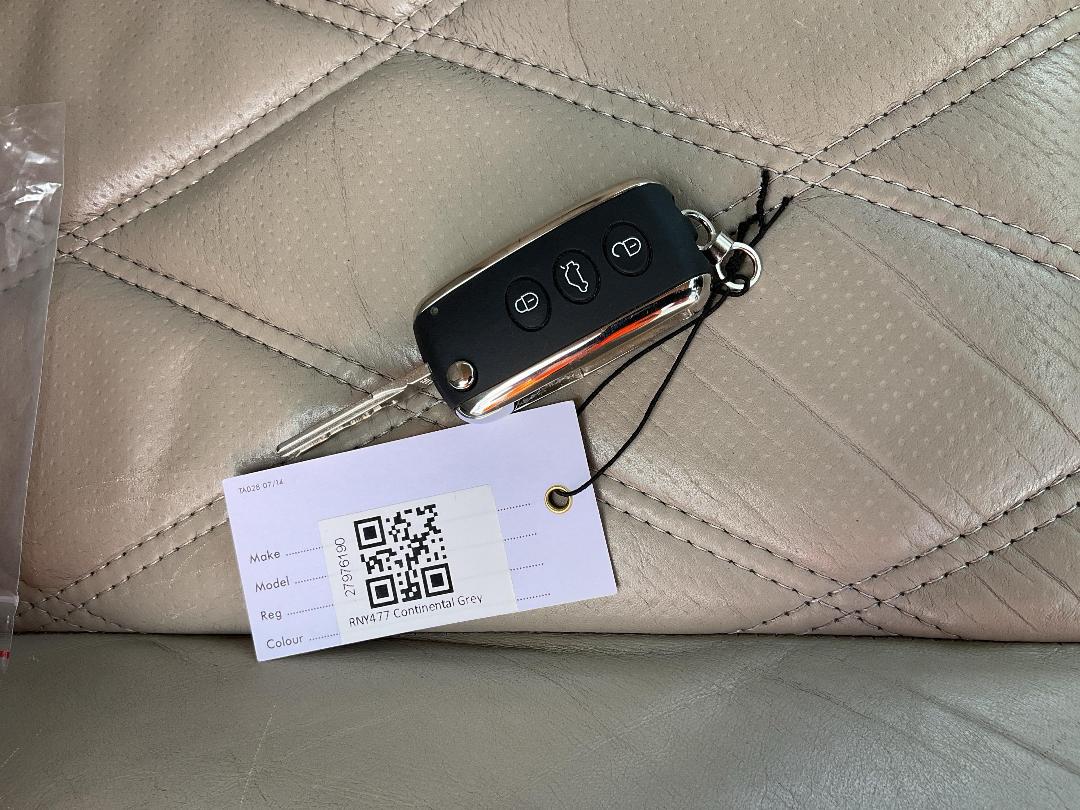 Photo '12' of Bentley Continental GT Convertible