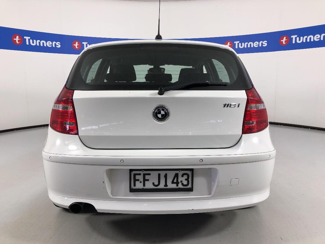 Photo '9' of BMW 1 Series 118I E87