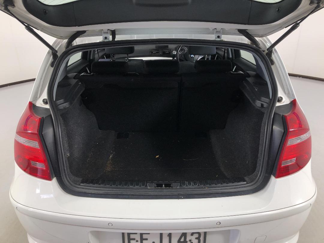 Photo '12' of BMW 1 Series 118I E87