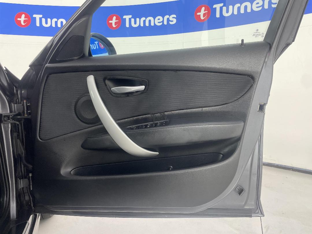 Photo '15' of BMW 120I