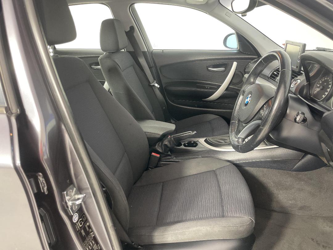 Photo '16' of BMW 120I