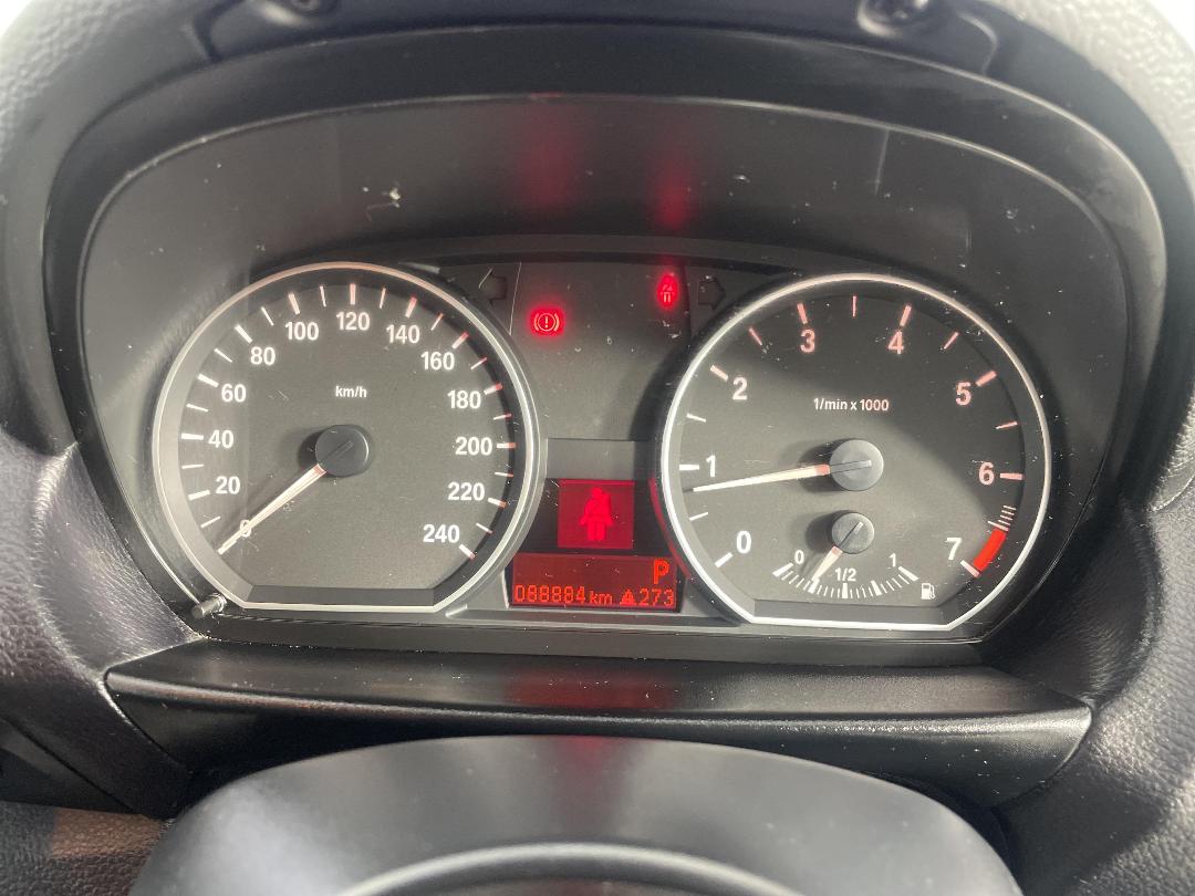 Photo '21' of BMW 120I