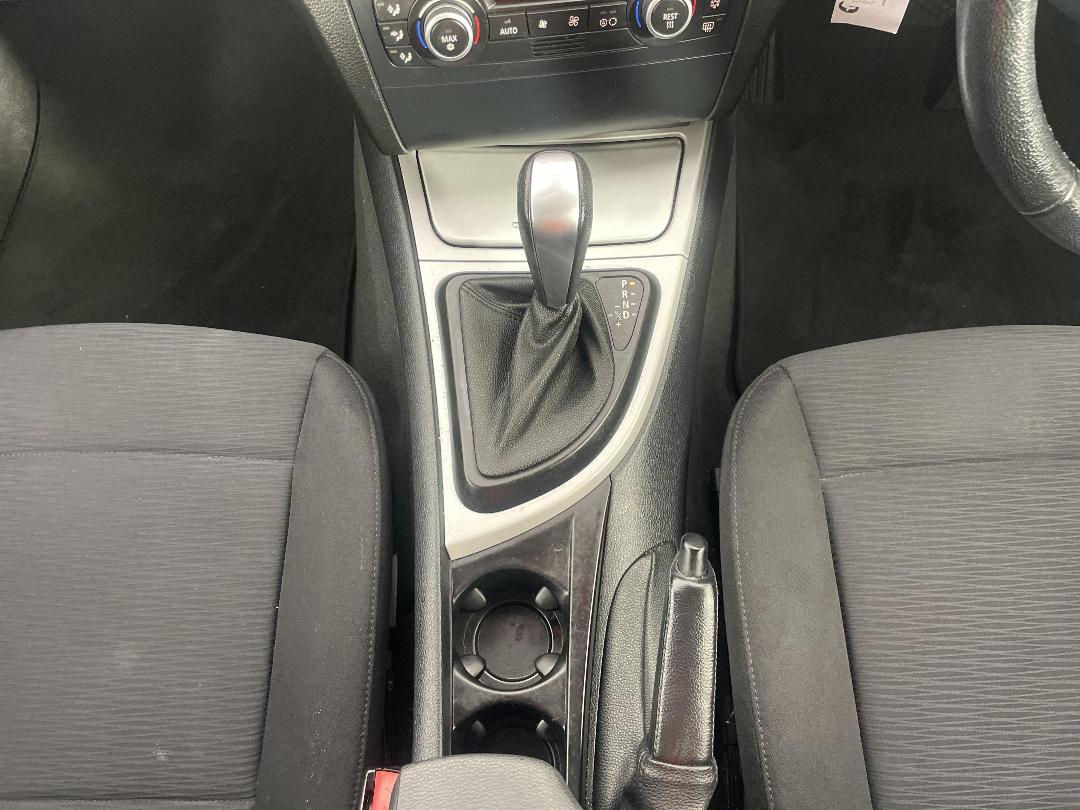 Photo '18' of BMW 120I