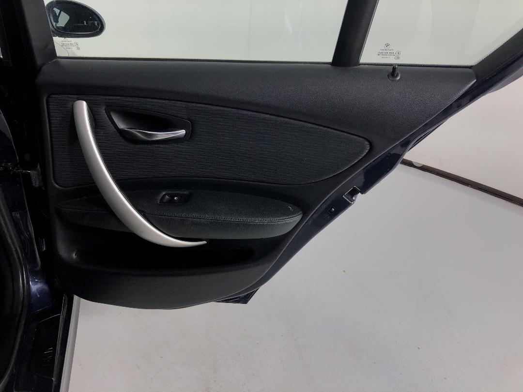 Photo '19' of BMW 120I