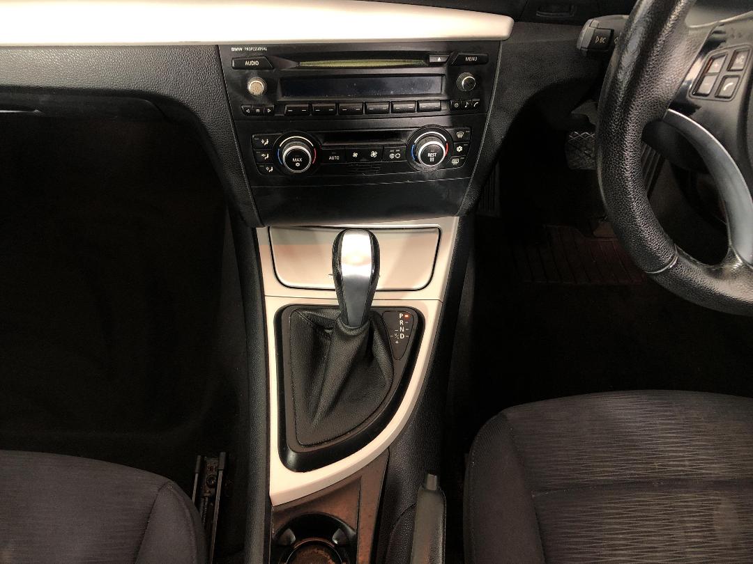 Photo '18' of BMW 120I