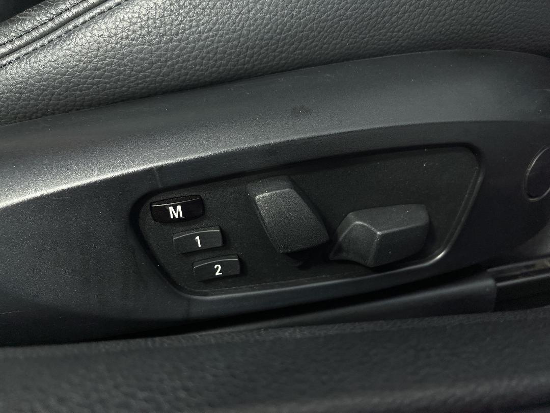 Photo '24' of BMW 135I