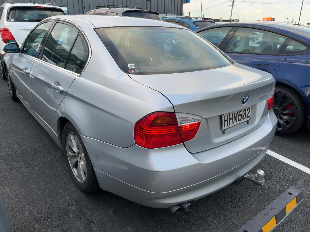 Photo '4' of BMW 3 Series 323I