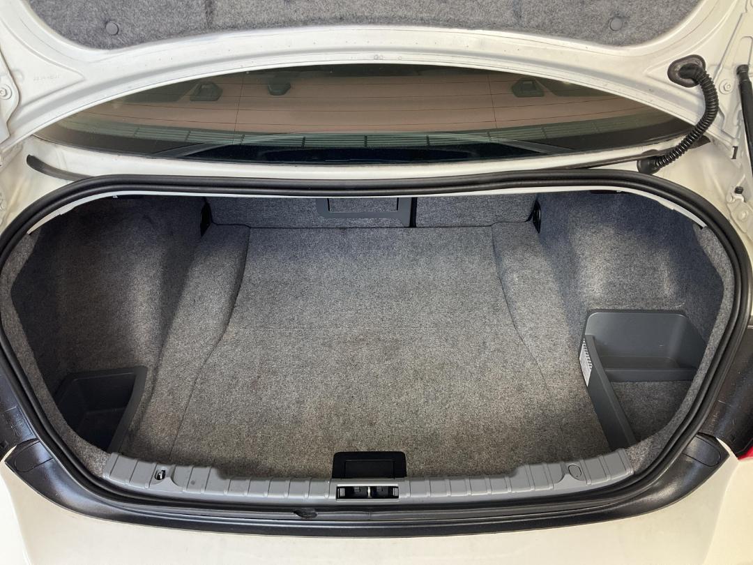 Photo '14' of BMW 320I Photo '14' of BMW 320I