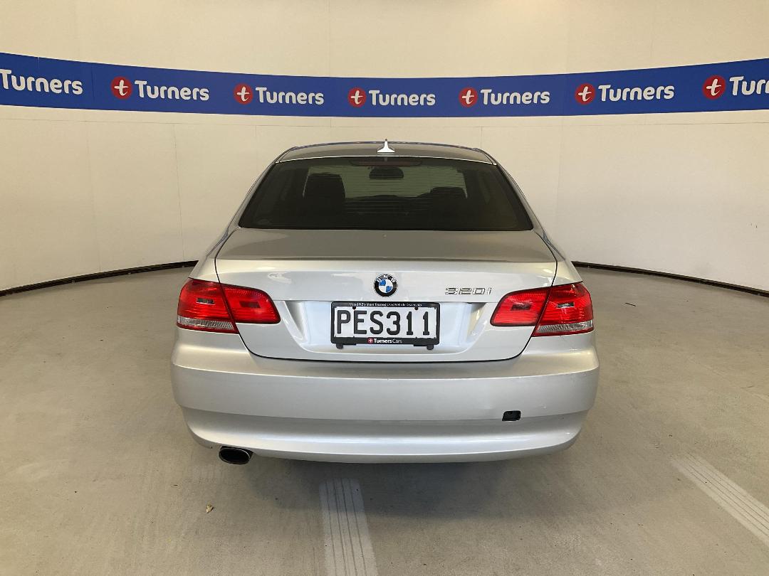 Photo '6' of BMW 320I