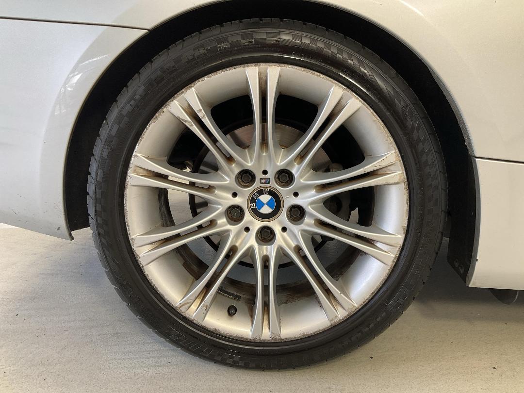 Photo '12' of BMW 320I