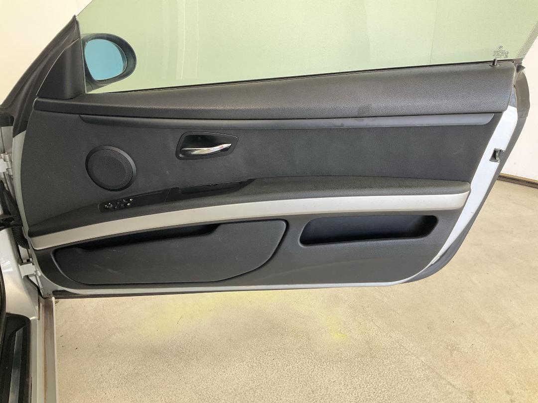 Photo '15' of BMW 320I