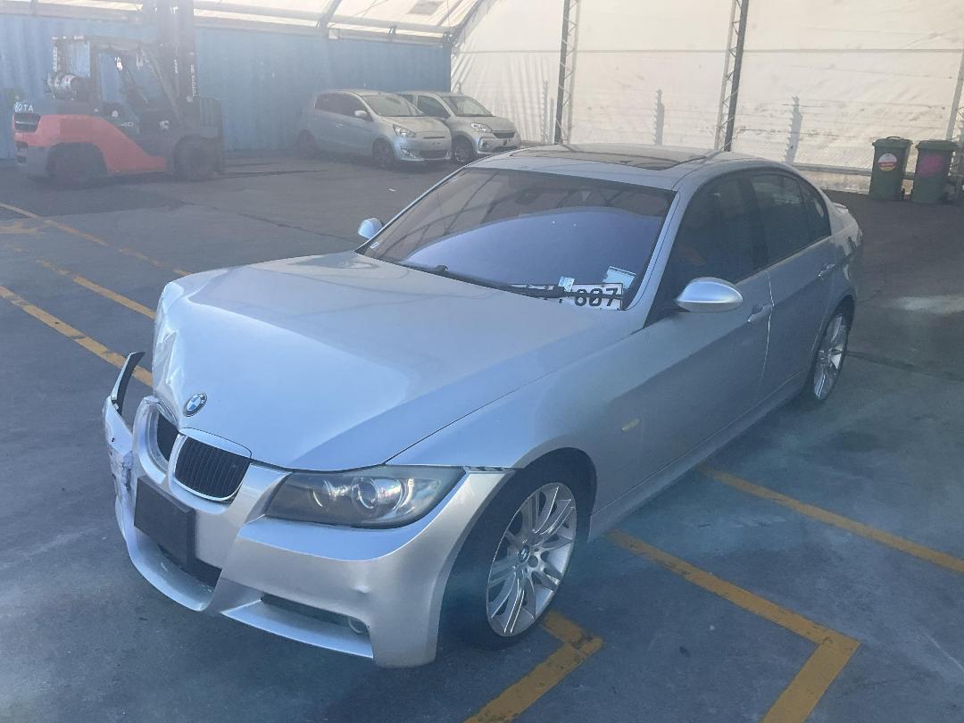 Photo '6' of BMW 320I Photo '6' of BMW 320I