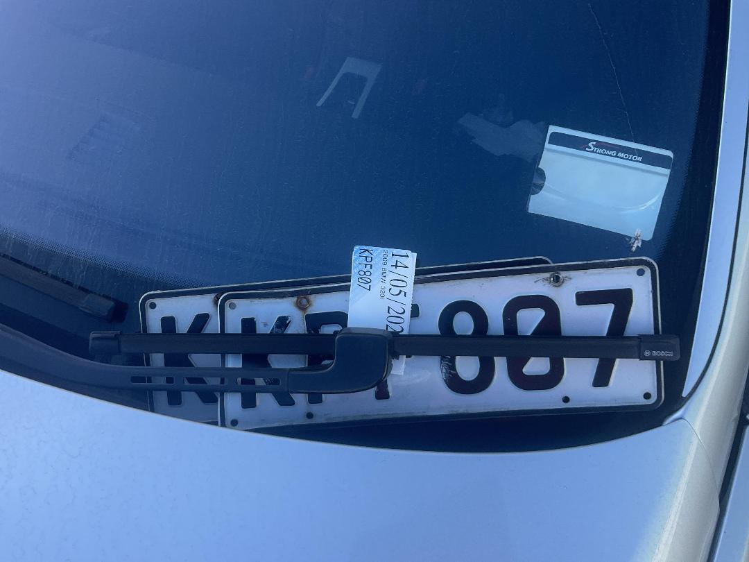 Photo '22' of BMW 320I Photo '22' of BMW 320I