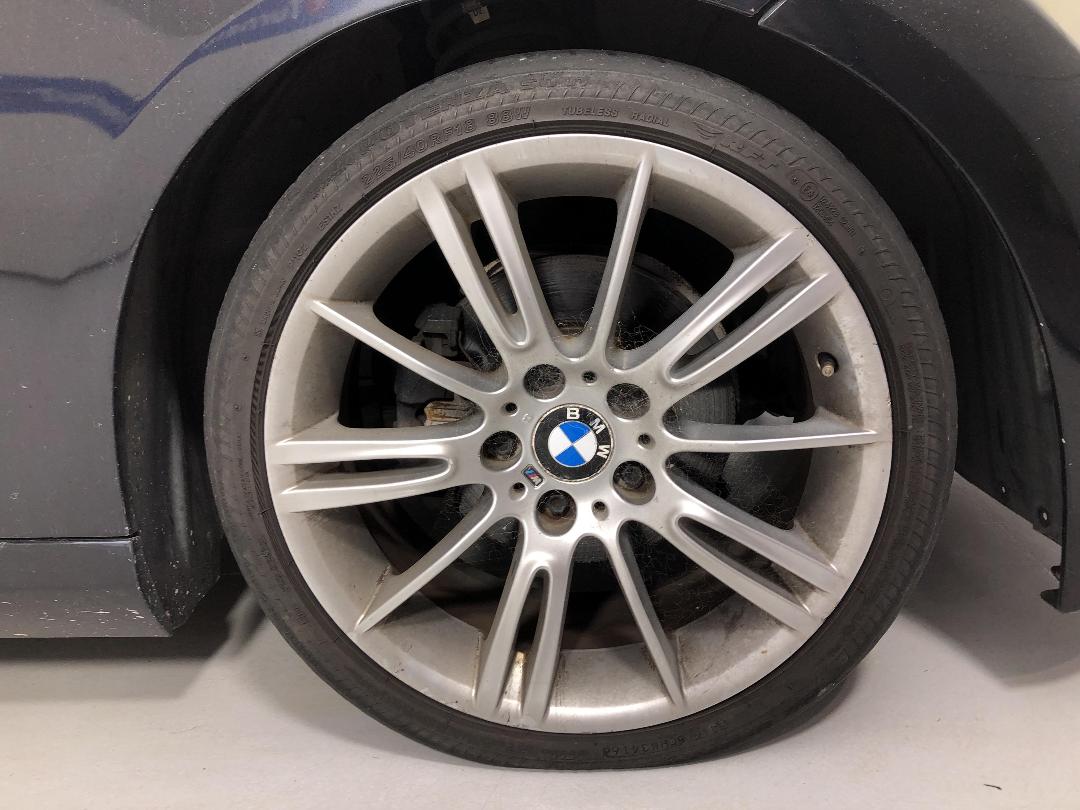 Photo '2' of BMW 320I