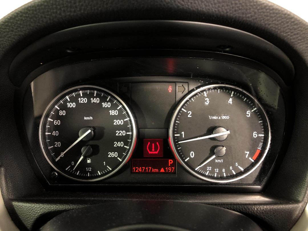 Photo '16' of BMW 320I