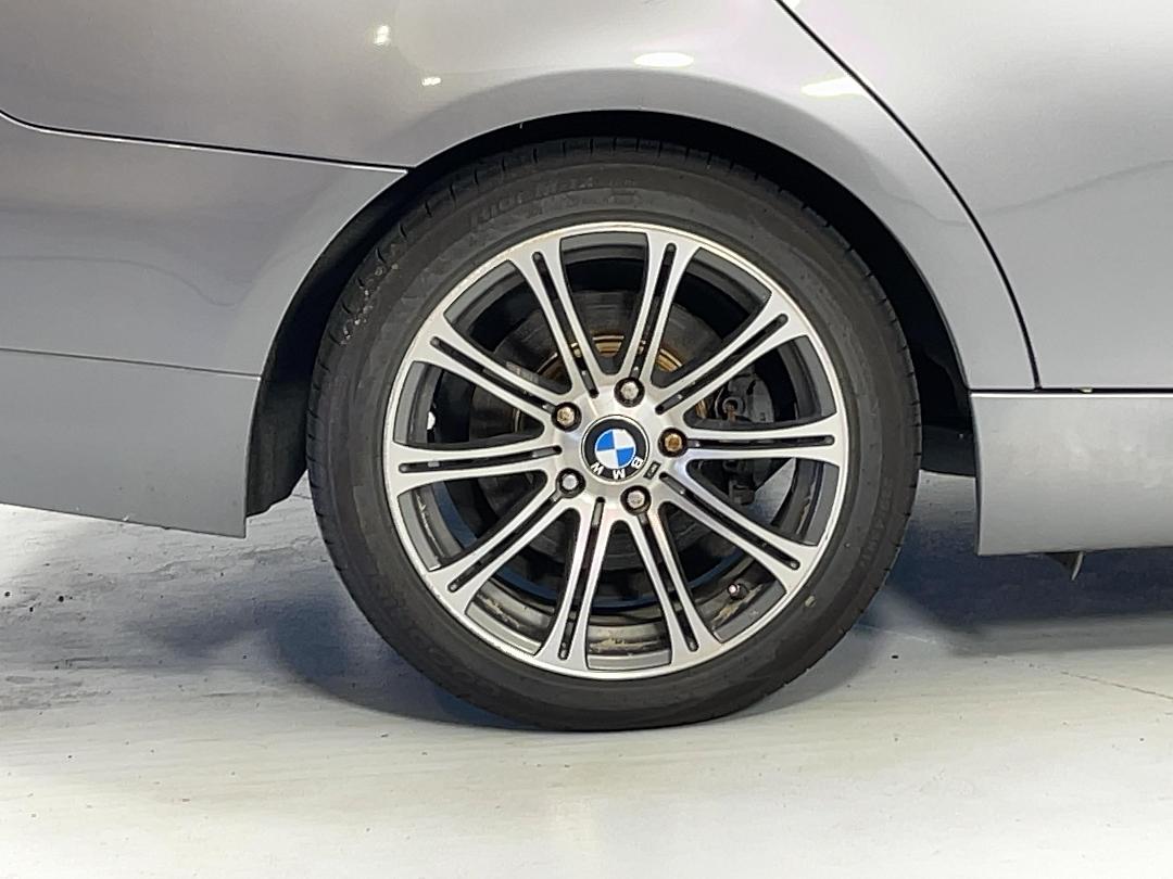 Photo '11' of BMW 320I