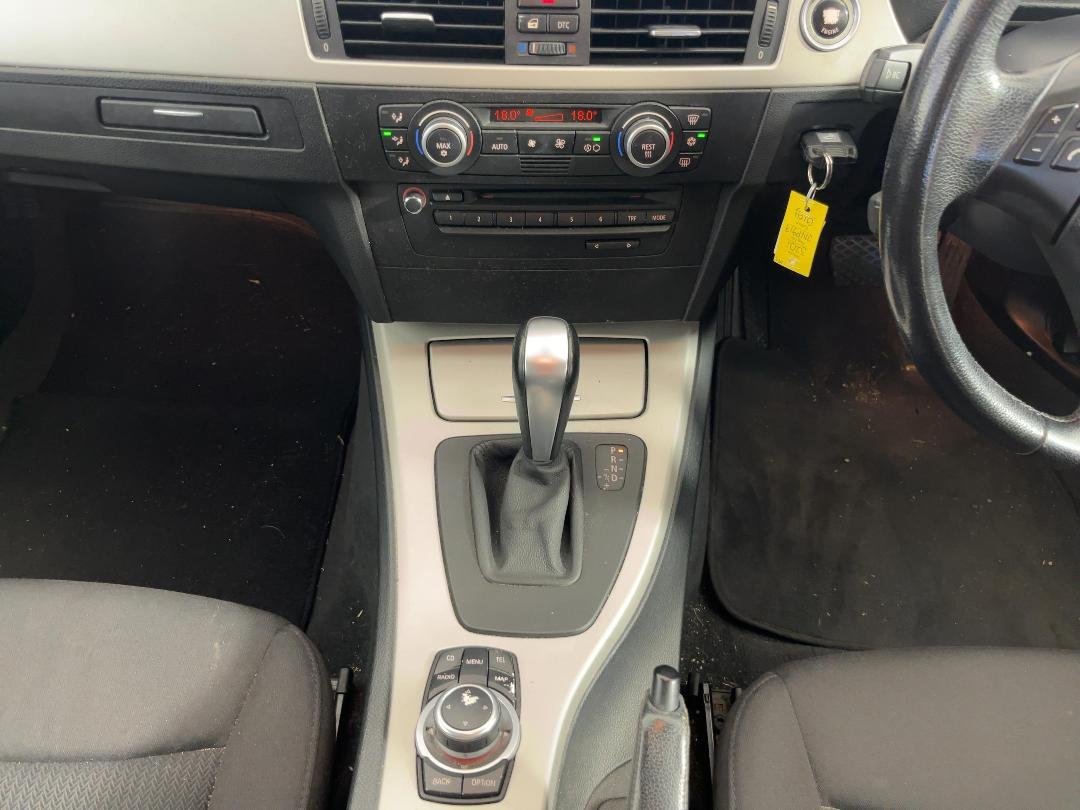 Photo '18' of BMW 320I