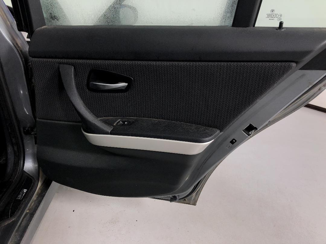 Photo '17' of BMW 320I