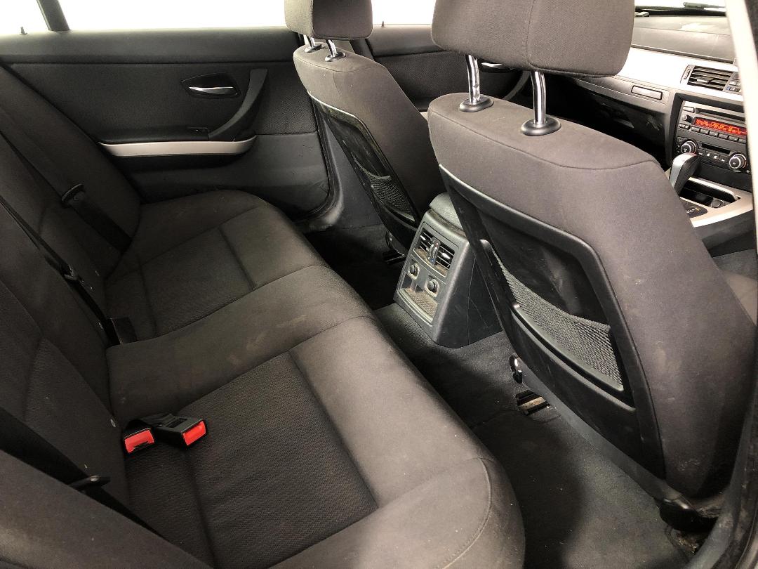 Photo '18' of BMW 320I