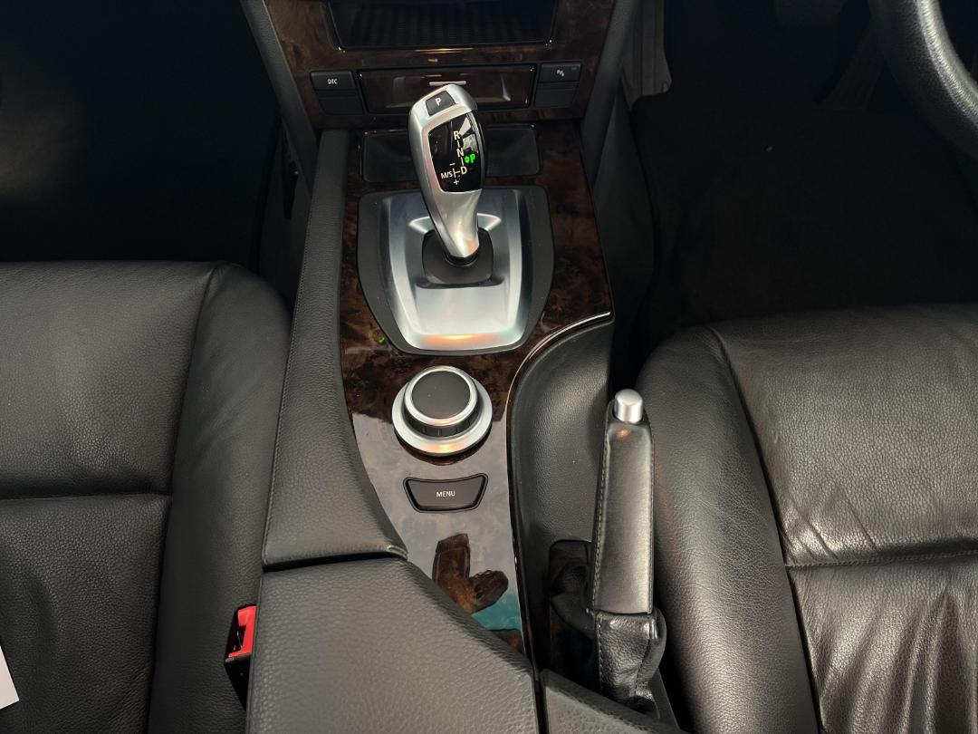 Photo '18' of BMW 5 Series