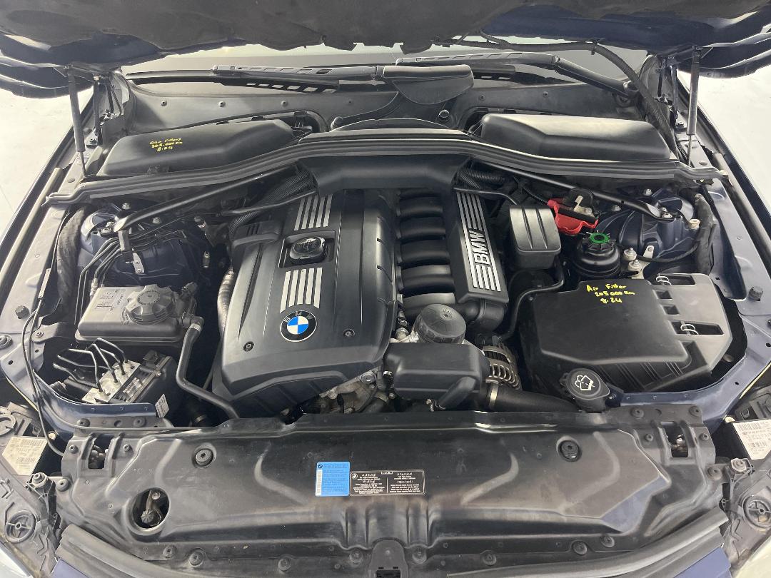 Photo '13' of BMW 5 Series Photo '13' of BMW 5 Series