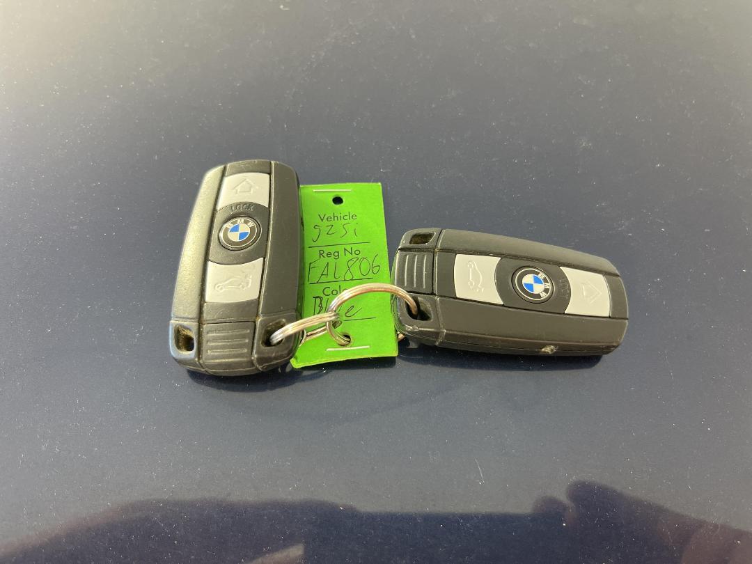 Photo '22' of BMW 5 Series Photo '22' of BMW 5 Series