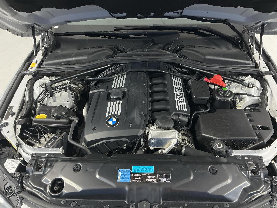 Photo '13' of BMW 525I Photo '13' of BMW 525I