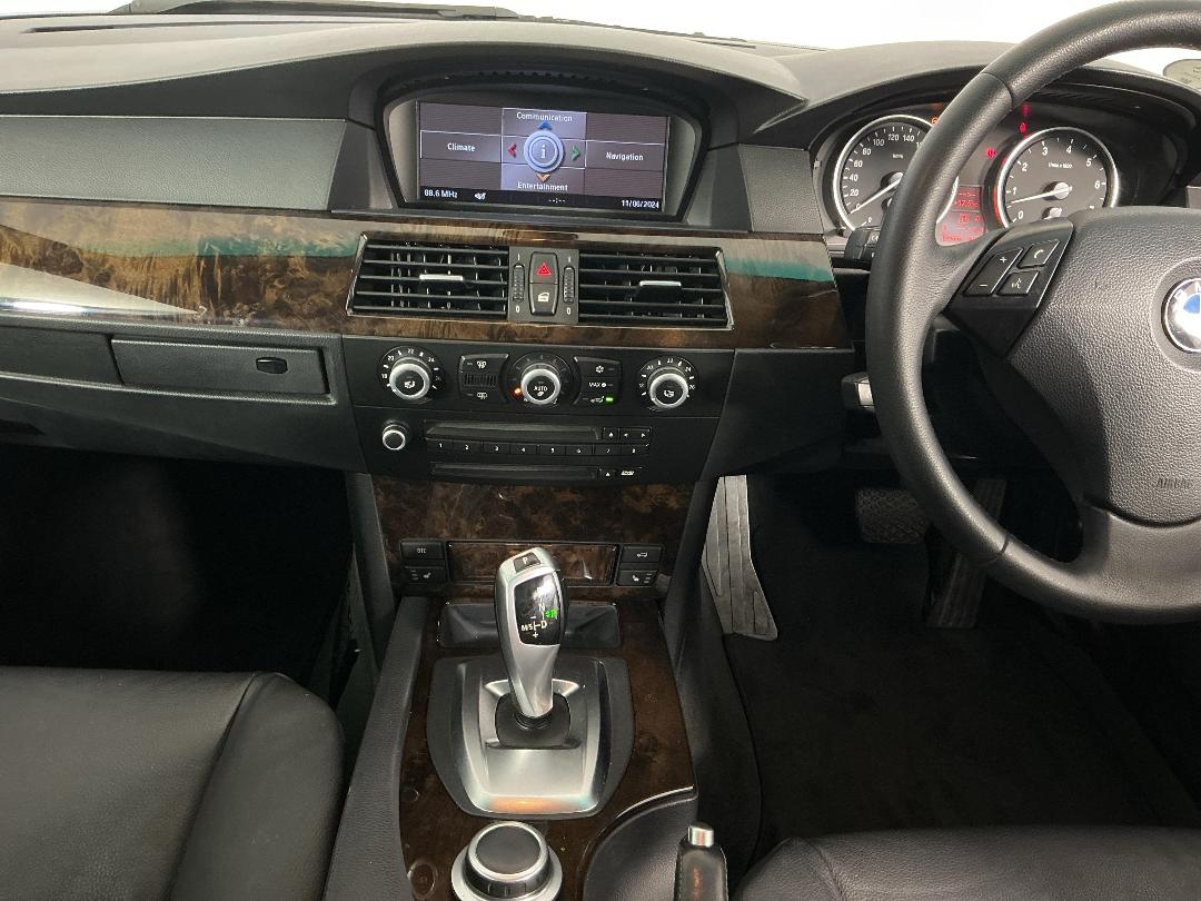 Photo '18' of BMW 525I Photo '18' of BMW 525I