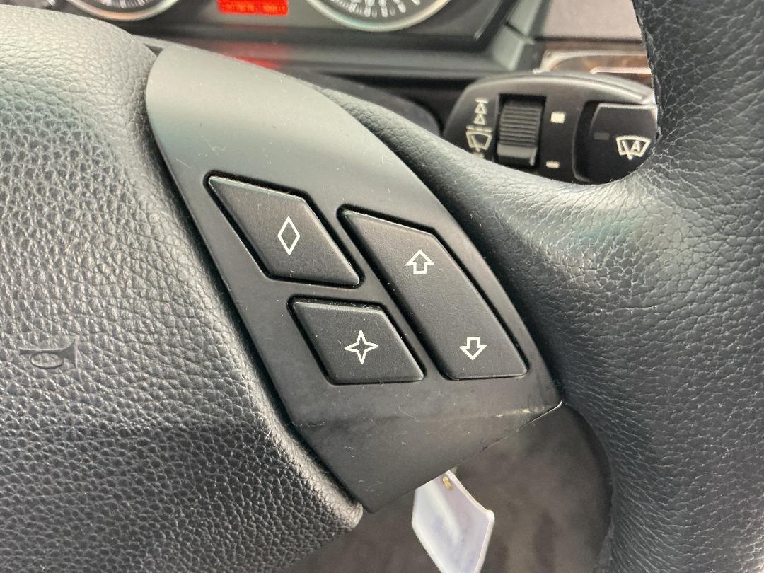 Photo '25' of BMW 525I Photo '25' of BMW 525I