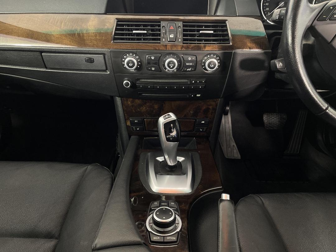 Photo '18' of BMW 535I