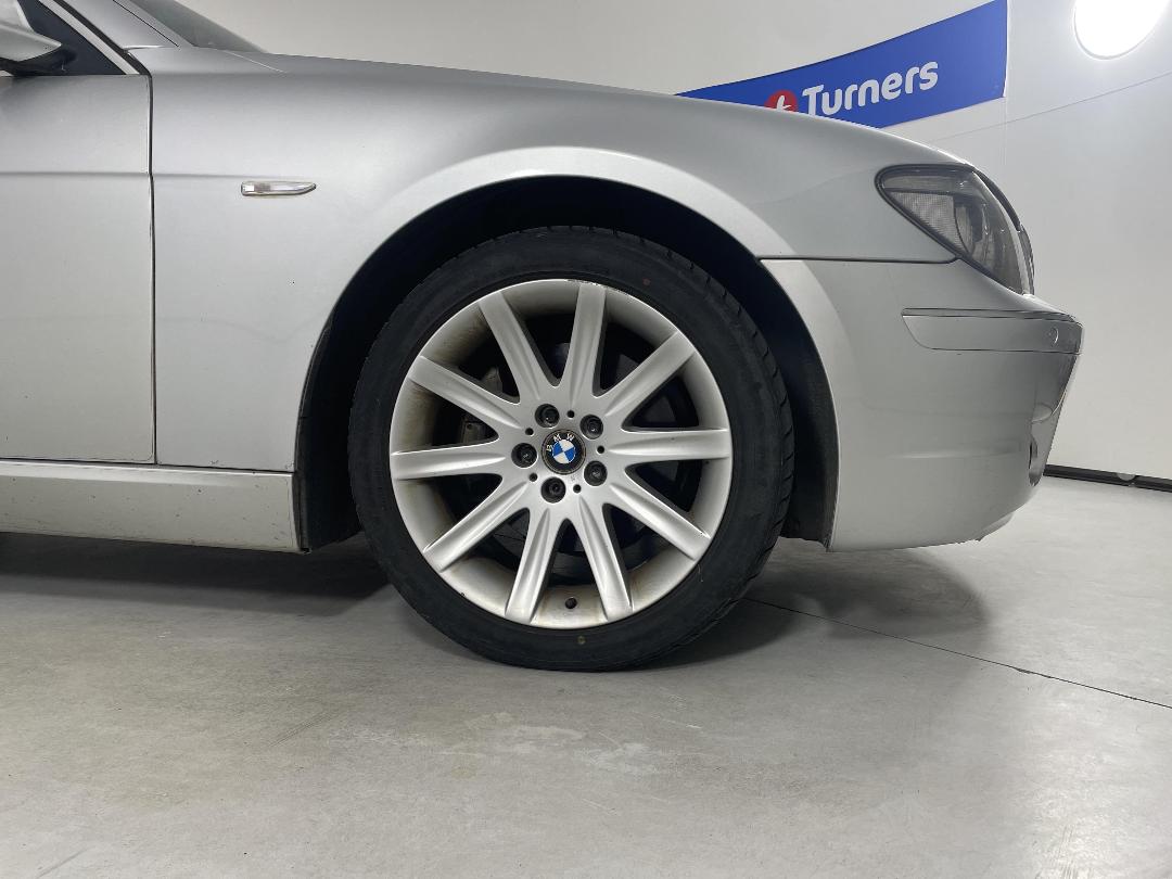 Photo '7' of BMW 750I E-65 Photo '7' of BMW 750I E-65