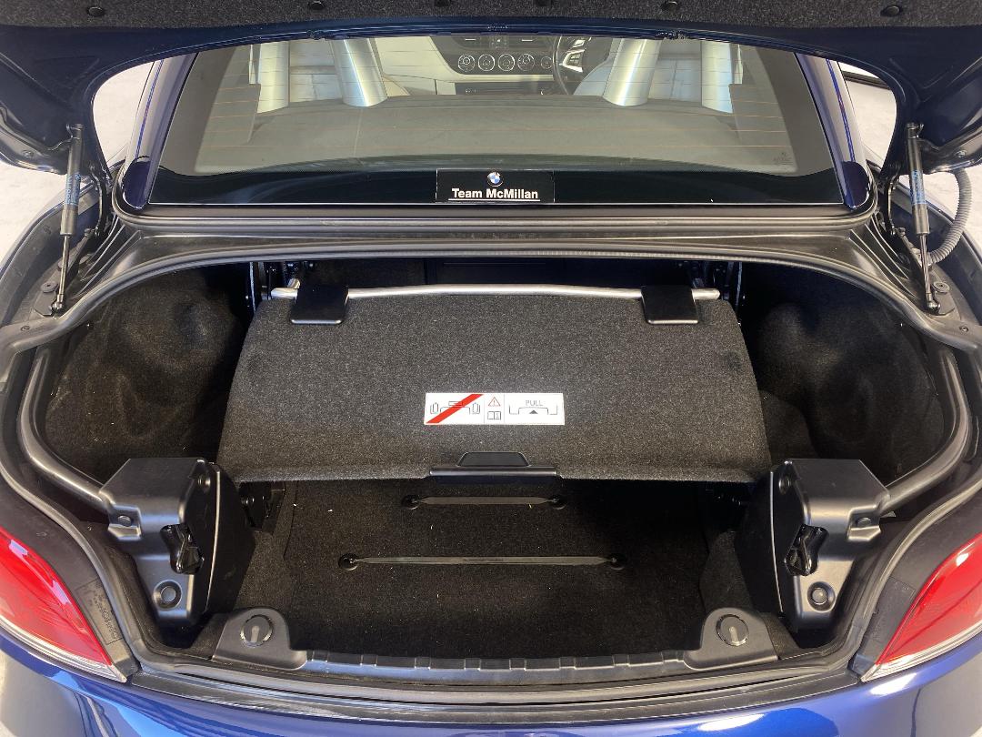 Photo '14' of BMW Z4 Photo '14' of BMW Z4