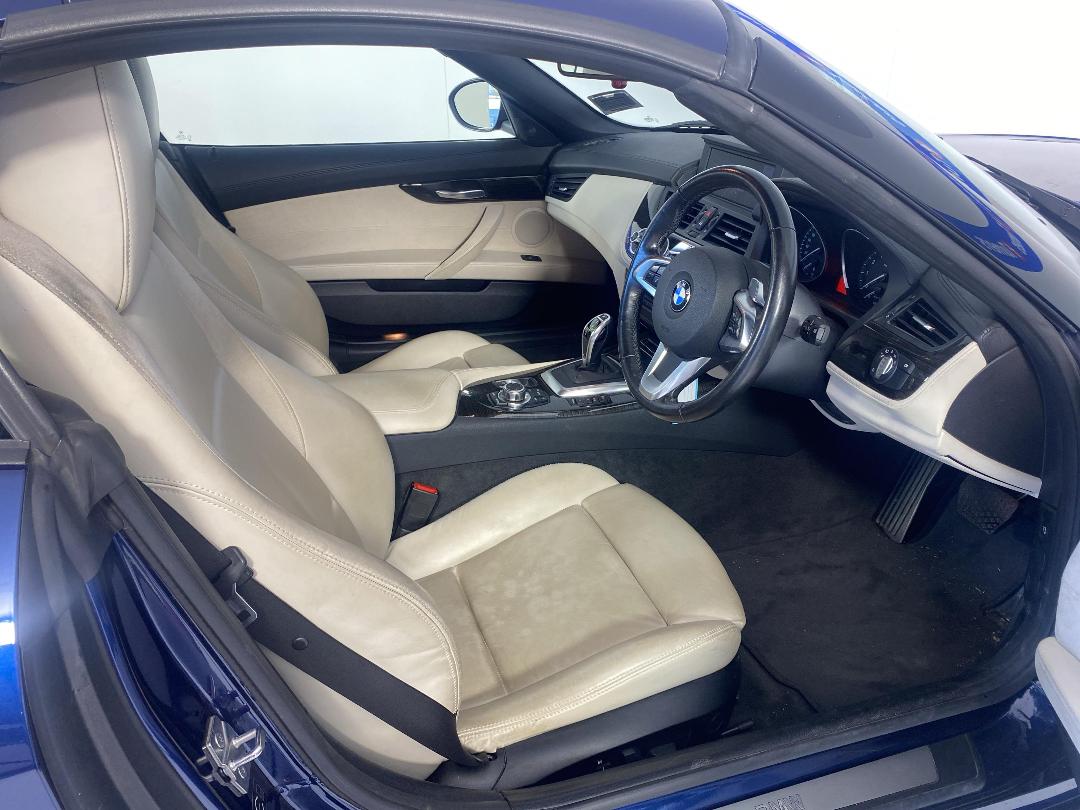 Photo '16' of BMW Z4 Photo '16' of BMW Z4