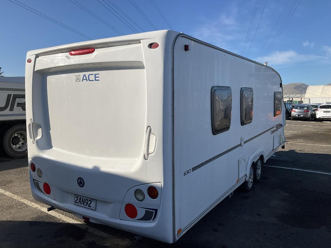 Photo '3' of CARAVAN ACE