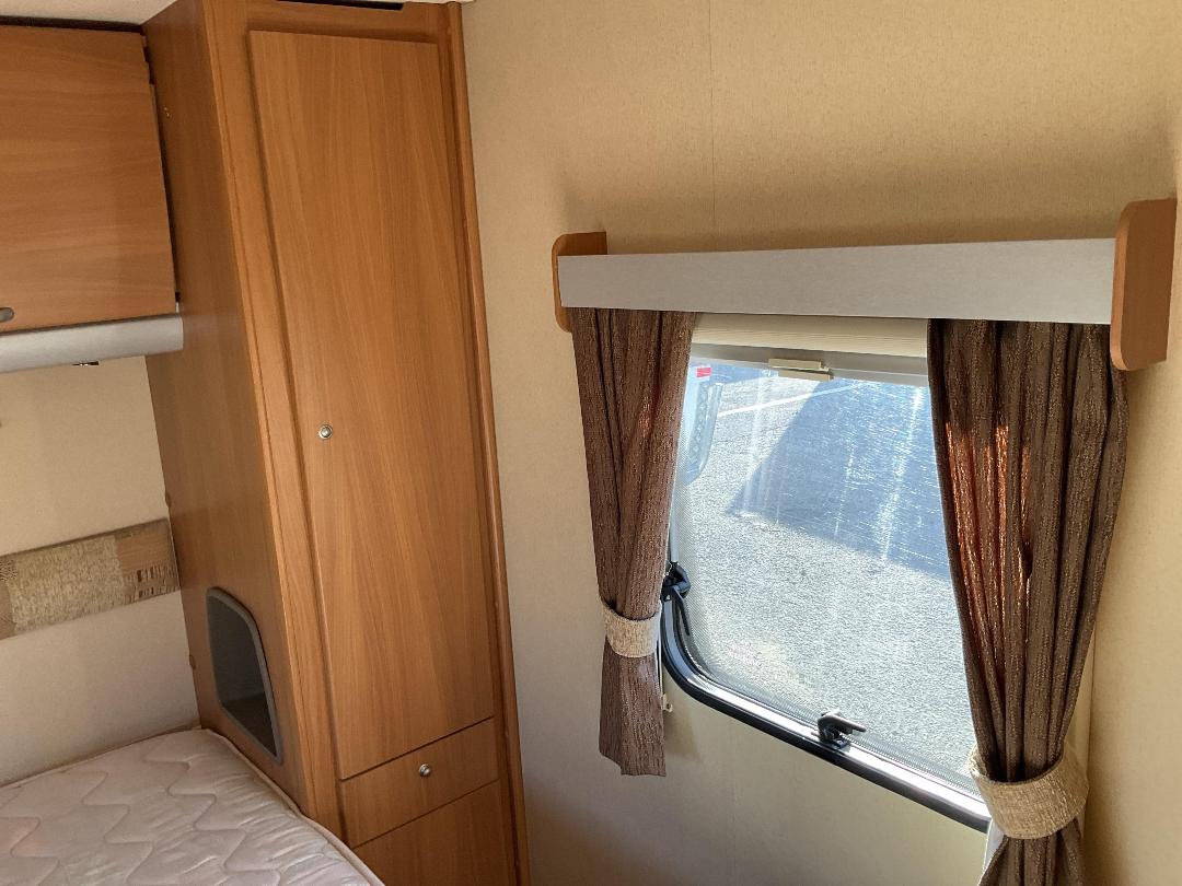 Photo '14' of CARAVAN ACE