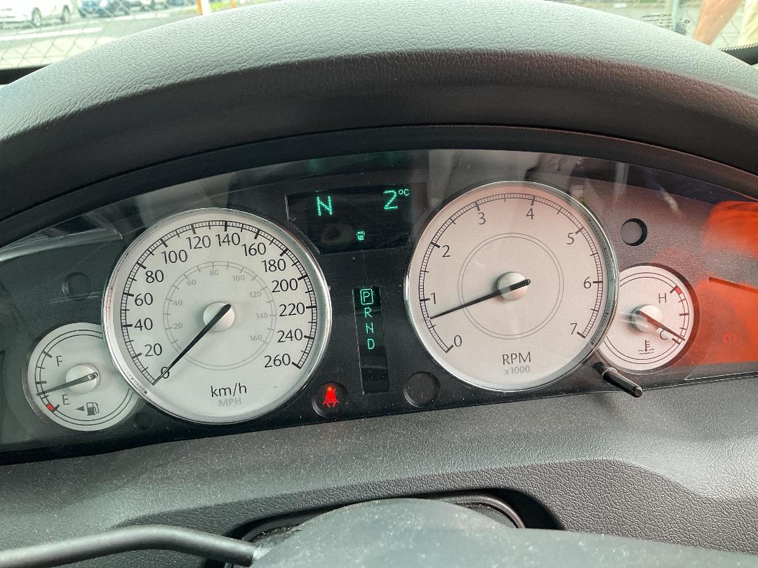 Photo '7' of Chrysler 300 C V8