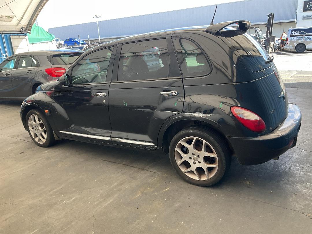 Photo '13' of Chrysler PT Cruiser Touring