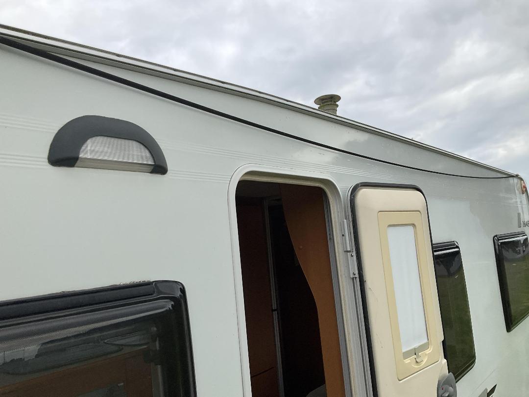 Photo '39' of COMPASS RAMBLER Caravan - Single Photo '39' of COMPASS RAMBLER Caravan - Single