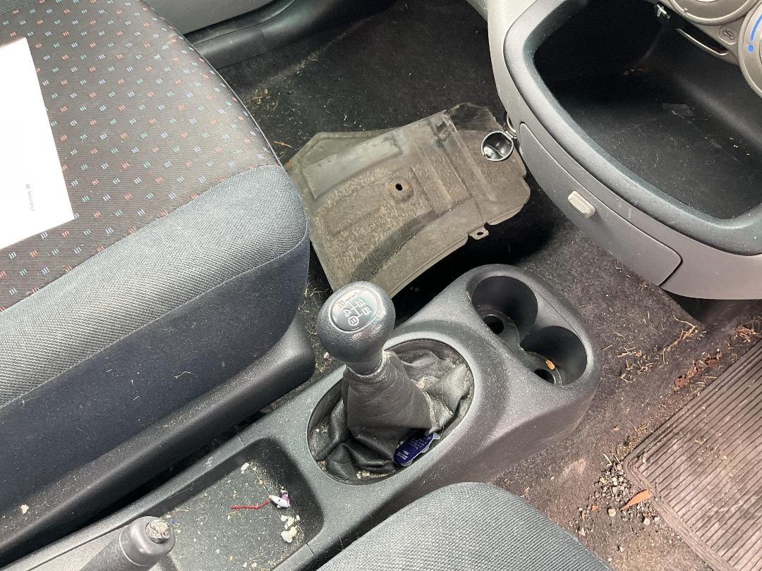 Photo '14' of Daihatsu Sirion Photo '14' of Daihatsu Sirion