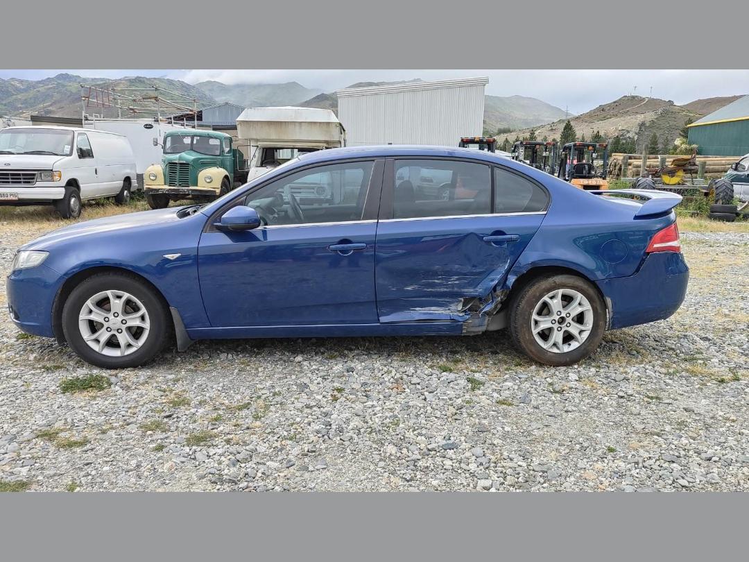 Photo '4' of Ford Falcon FG XT FA