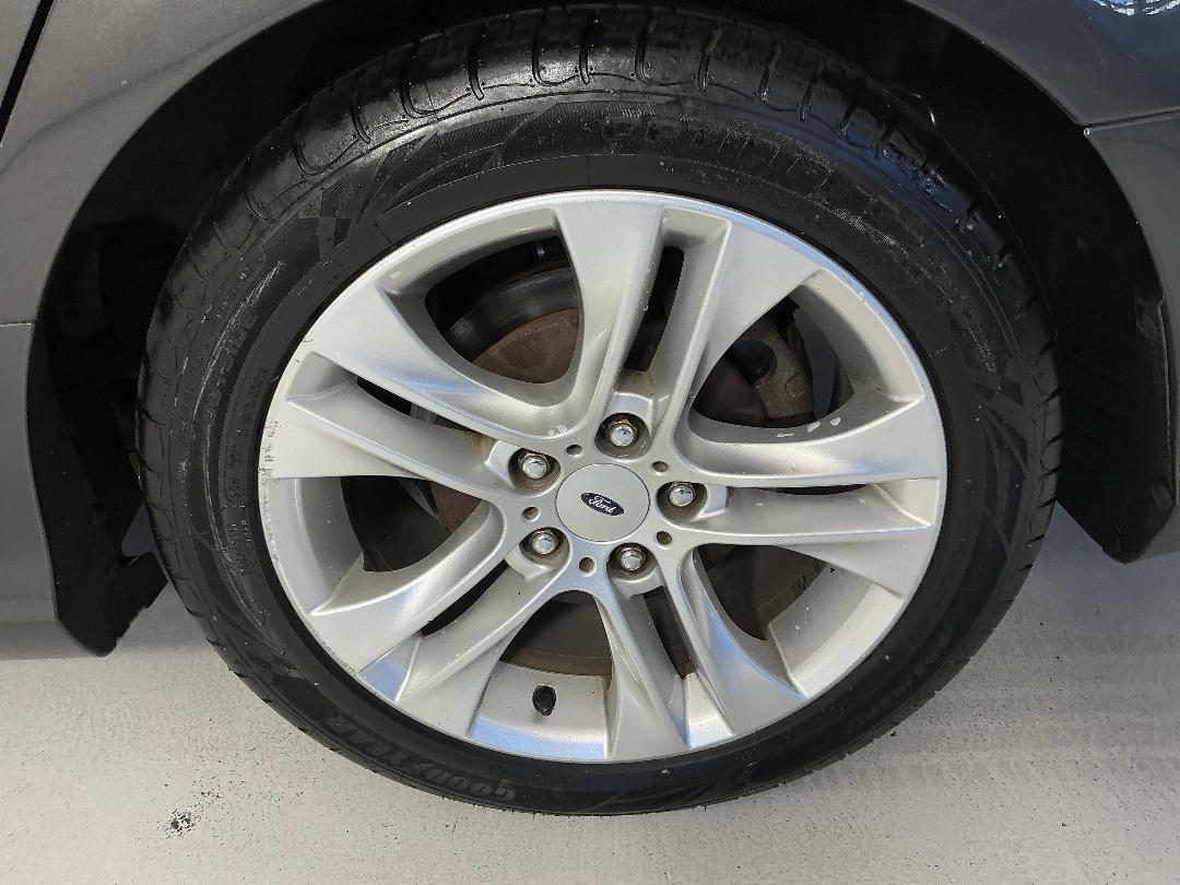 Photo '11' of Ford Falcon