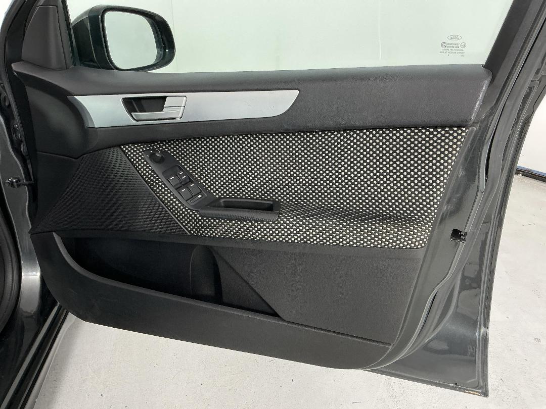 Photo '15' of Ford Falcon